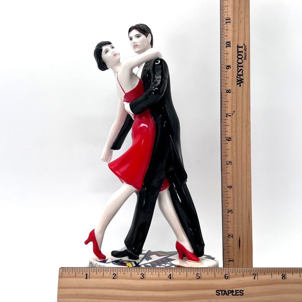 Wedgwood Tango Fine Bone China Limited Edition Figurine No. 205 By J Bromley 11" - Picture 15 of 16
